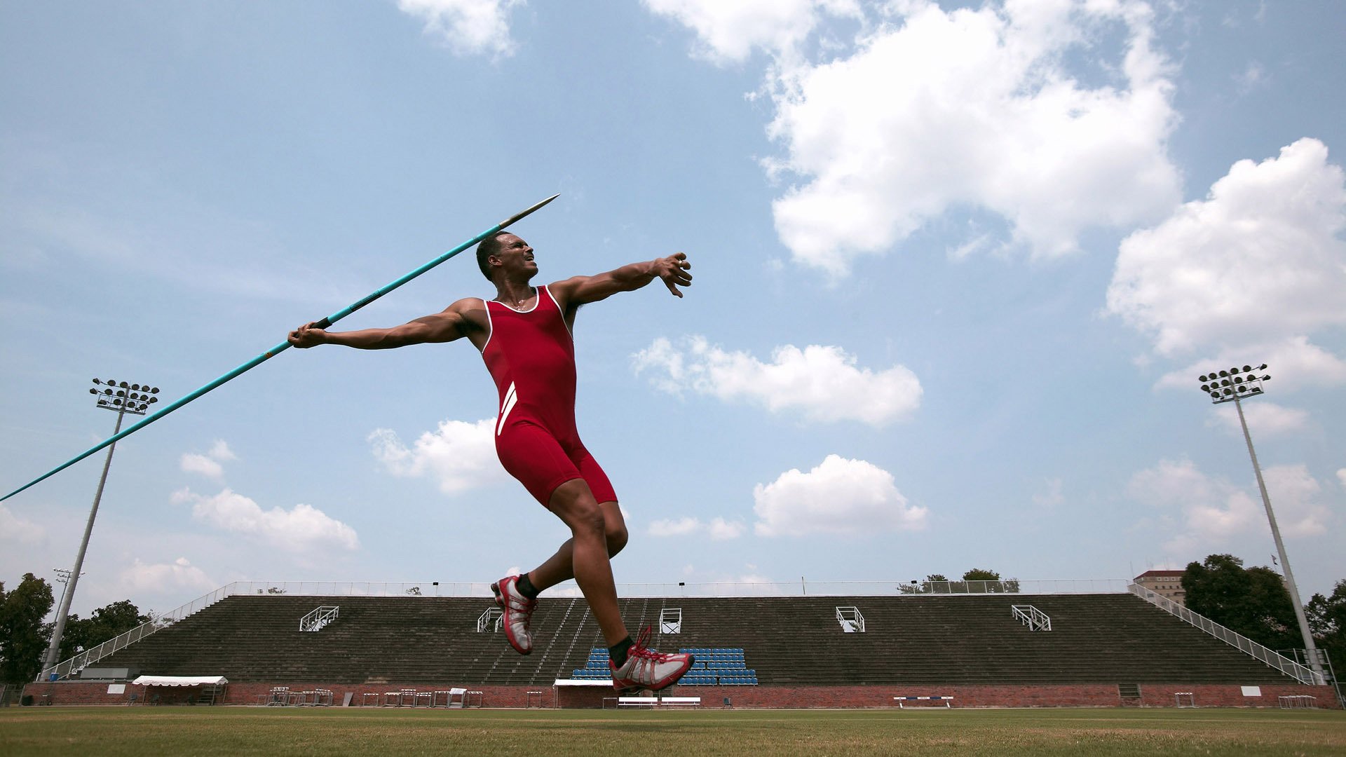 球员如何在节奏推进中发现防守盲点,球员如何在节奏推进中发现防守盲点的方法